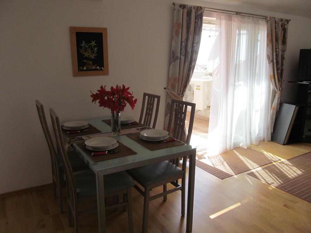 Apartment Danese Promajna Quarto foto