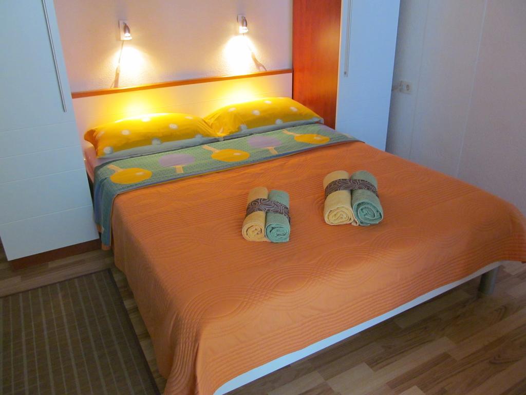 Apartment Danese Promajna Quarto foto