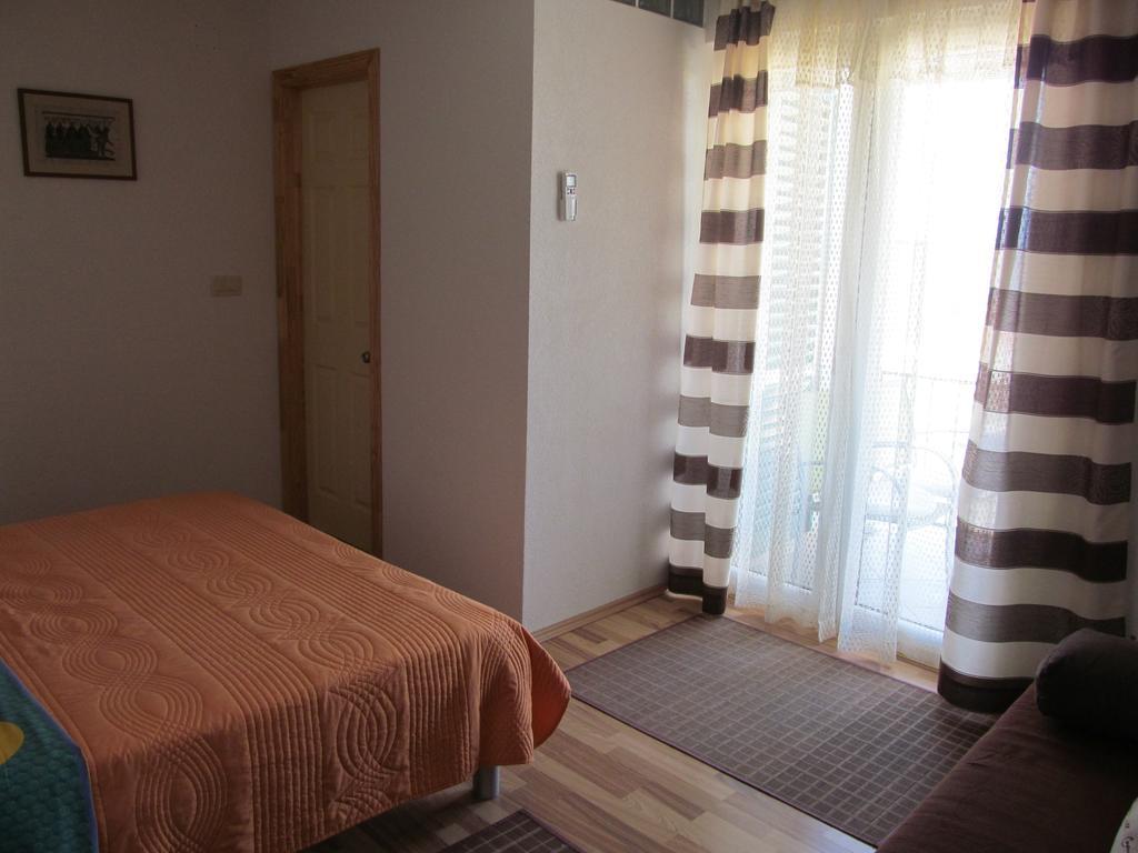Apartment Danese Promajna Quarto foto