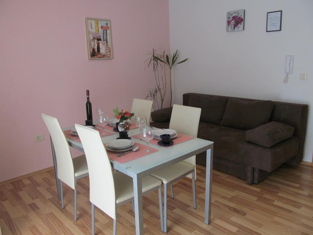 Apartment Danese Promajna Quarto foto